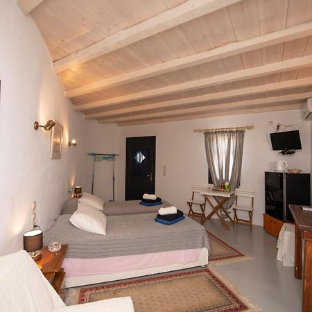 Siourdas Mykonos Villas Agios Sostis  Eksteriør billede